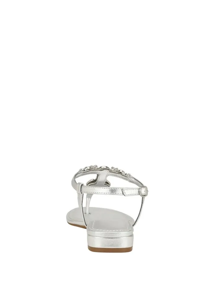 Sandals GUESS Women Jiarella TStrap Signature Sandal Silver 040