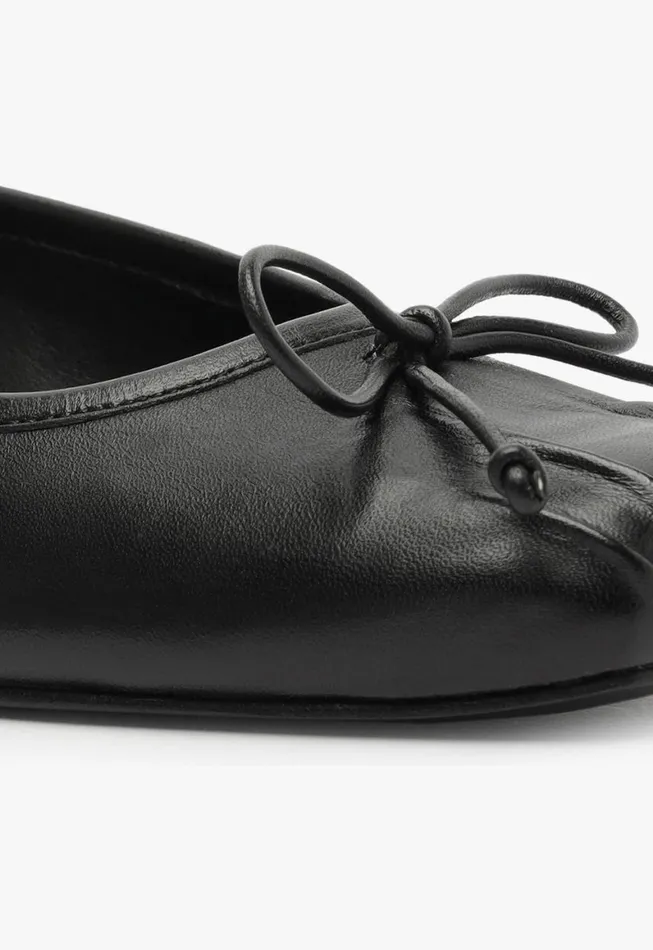 Schutz Shoes Ballerinas Arissa Draped Ballet Flat Black 8211 Women