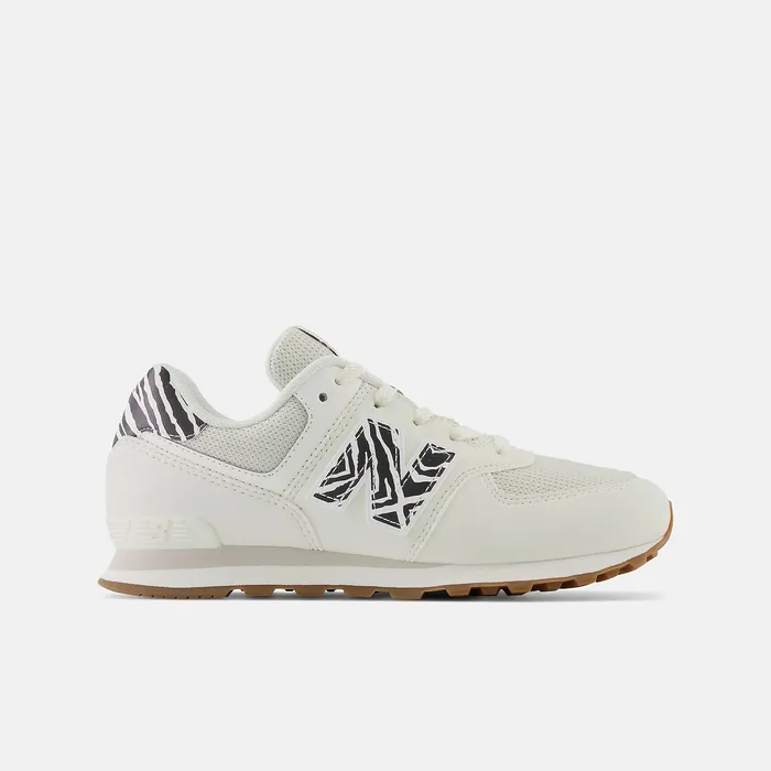 Size 35 8211 7 574 Sea Salt with Black and Stone Pink 8211 New Balance Kids