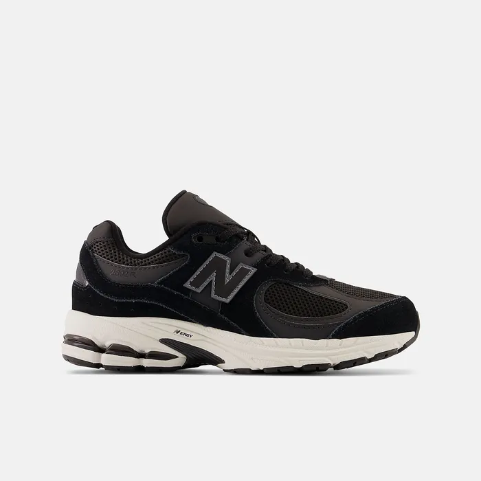 Size 35 8211 7 Kids 2002 Black with Phantom New Balance