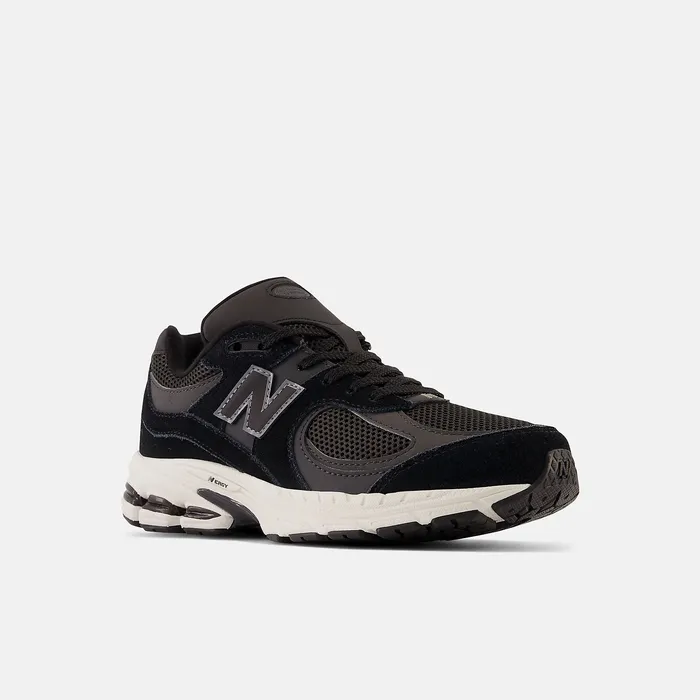Size 35 8211 7 Kids 2002 Black with Phantom New Balance Size 35 8211 7 Kids 2002 Black with Phantom New Balance