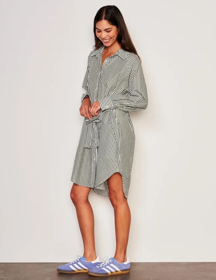 Sundry Clothing Dresses Women Women039s Shirttail Easy Dress In Fern Fern Sundry Clothing Dresses Women Women039s Shirttail Easy Dress In Fern Fern