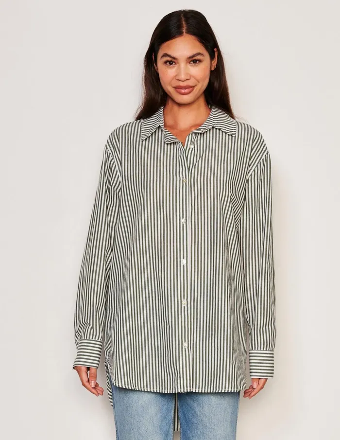 Sundry Clothing Shirting Women Women039s Destinations Oversized Shirt In Fern Fern Sundry Clothing Shirting Women Women039s Destinations Oversized Shirt In Fern Fern