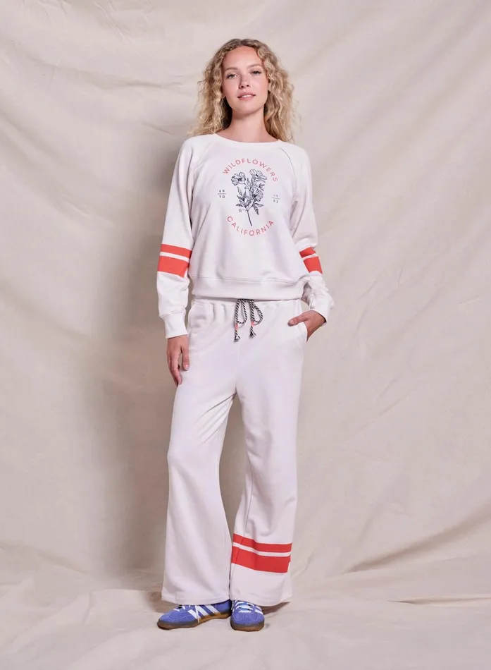 Sundry Clothing Sweatshirts Women Women039s Wildflowers Raglan Sweatshirt In Oyster Oyster Sundry Clothing Sweatshirts Women Women039s Wildflowers Raglan Sweatshirt In Oyster Oyster
