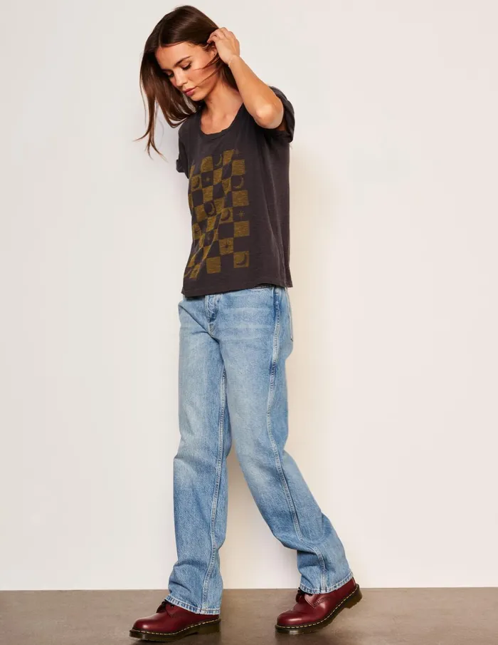 Sundry Clothing Tees Women Women039s Checker Rolled Sleeve Tee In Washed Black Washed Black Sundry Clothing Tees Women Women039s Checker Rolled Sleeve Tee In Washed Black Washed Black