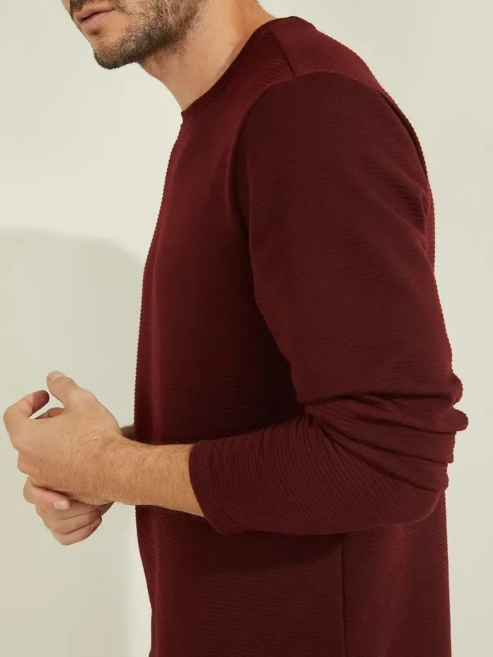 TShirts and Tanks GUESS Men Textured Jersey LongSleeve Tee Vino TShirts and Tanks GUESS Men Textured Jersey LongSleeve Tee Vino