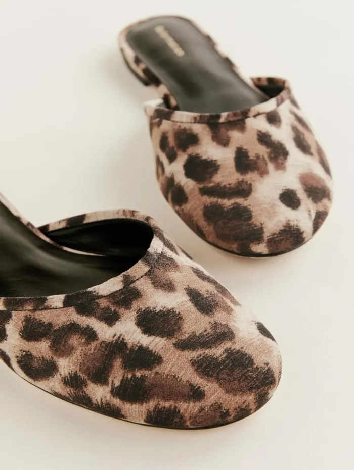 The Reformation Melly Flat Mule Leopard Crepe 8211 Shoes