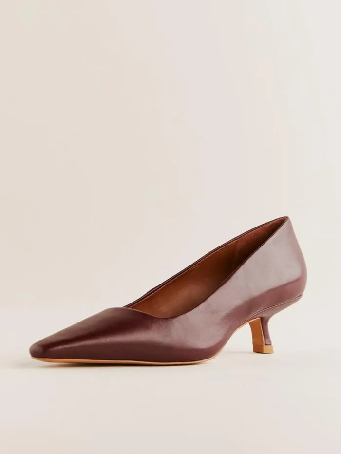 The Reformation Nickie Kitten Heeled Pump Ruby 8211 Shoes