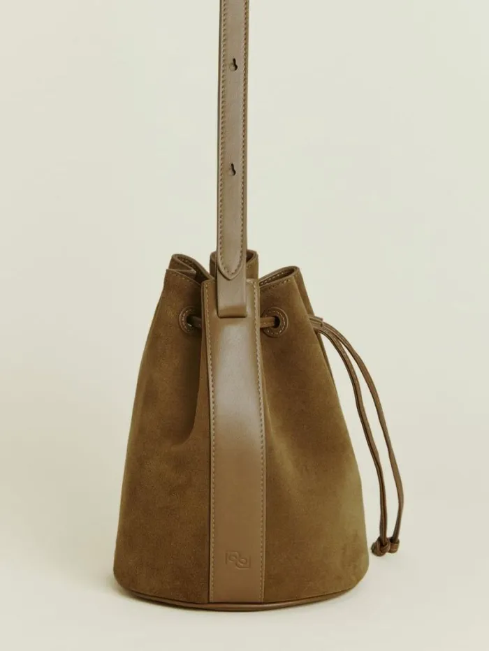The Reformation Small Ornellia Bucket Bag Bog 8211 Bags