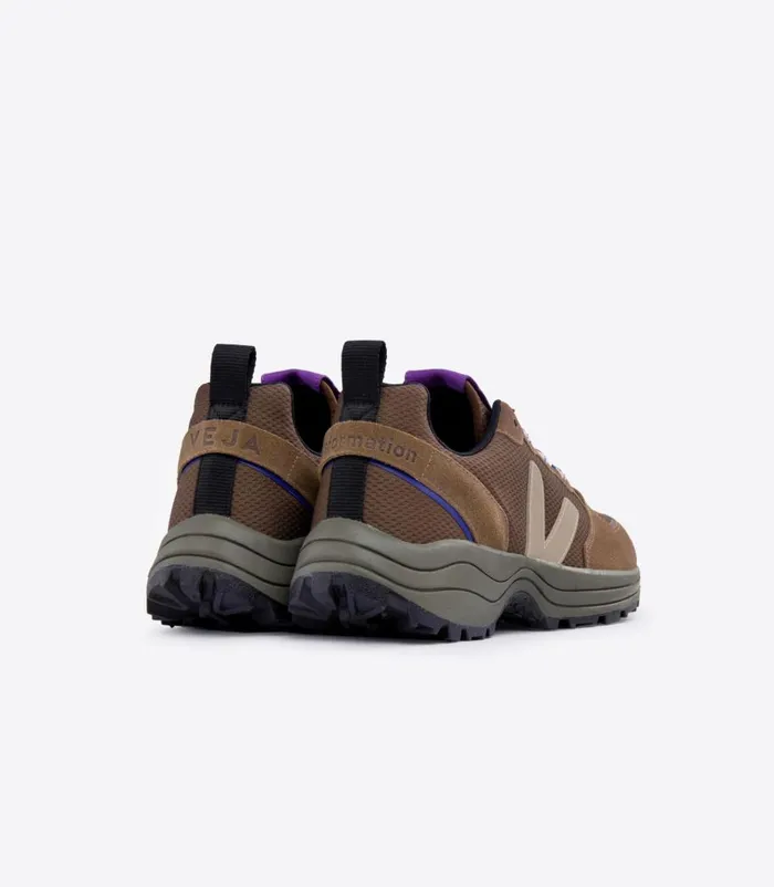 VEJA VENTURI ALVEOMESH VEJA X REFORMATION WALNUT Women Venturi