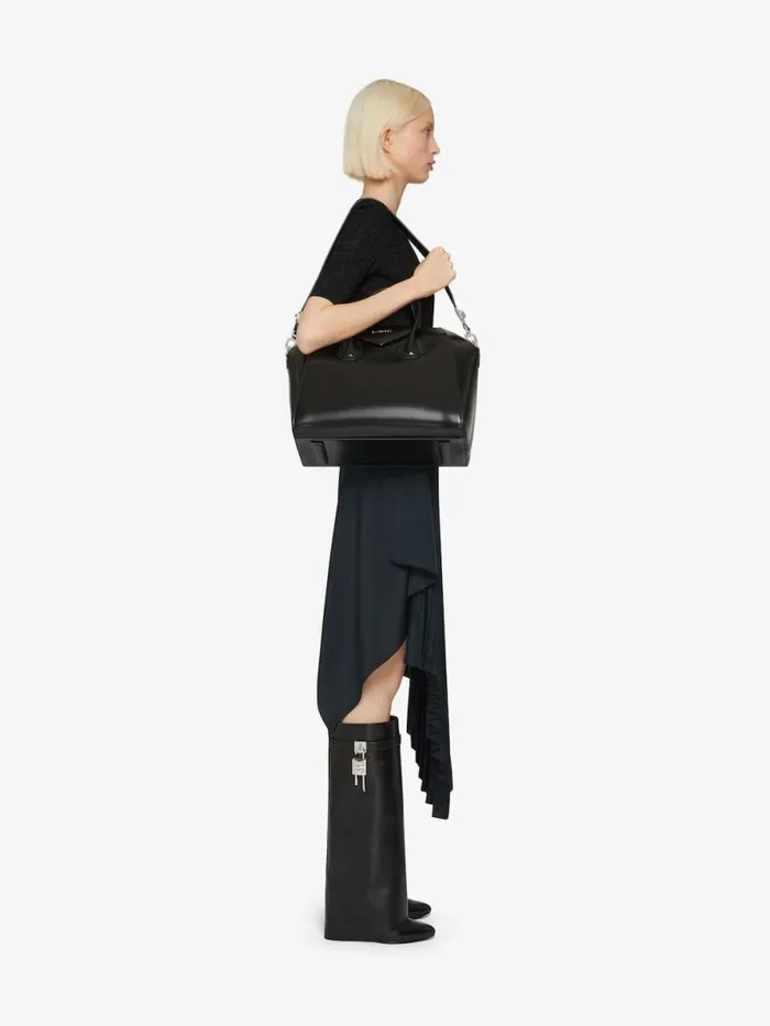 Women Antigona Givenchy Medium Antigona Bag Black Women Antigona Givenchy Medium Antigona Bag Black
