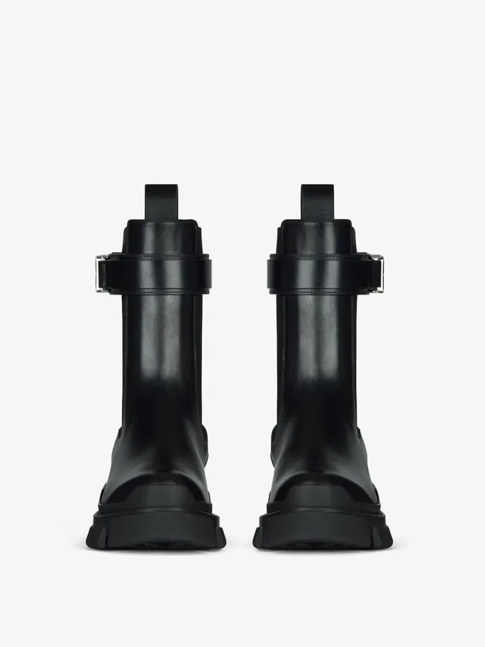Women Boots and Booties Givenchy Terra Chelsea Boots In Leather Black Women Boots and Booties Givenchy Terra Chelsea Boots In Leather Black