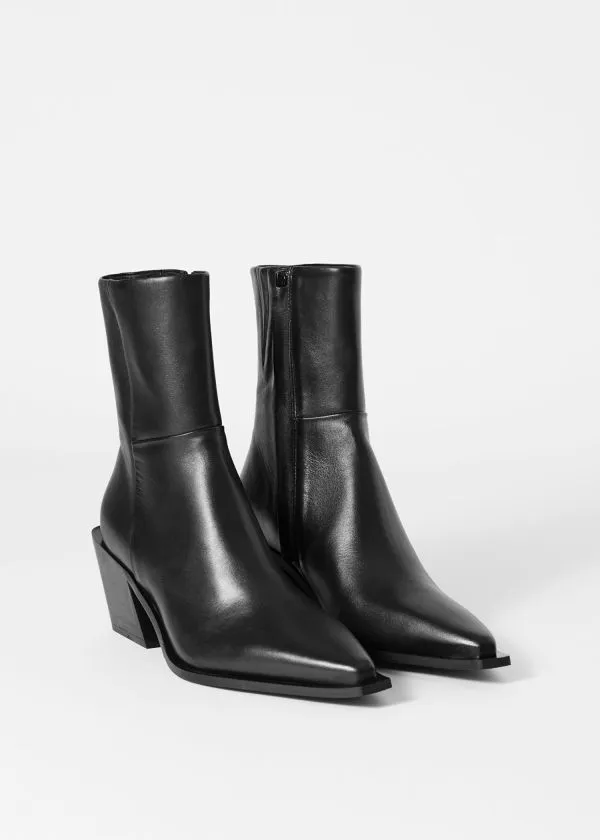 Women Boots and Other Stories Sleek Leather Cowboy Boots Black