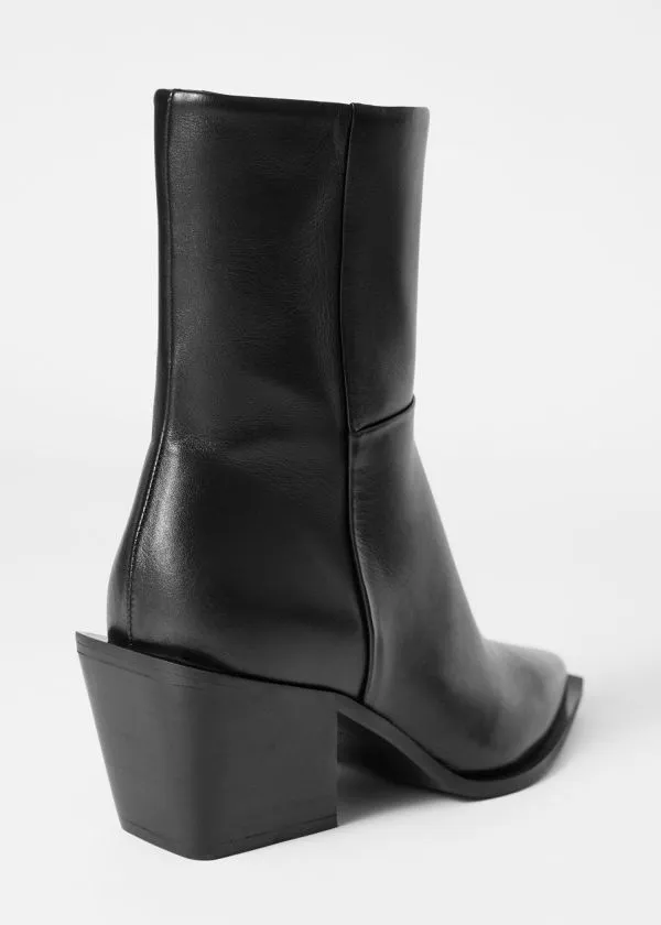 Women Boots and Other Stories Sleek Leather Cowboy Boots Black