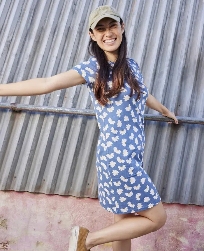 Women Dresses Toad and Co Windmere II Short Sleeve Dress Pacific Half Daisy Print Women Dresses Toad and Co Windmere II Short Sleeve Dress Pacific Half Daisy Print