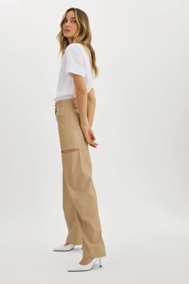 Women FALEEN Faux Leather Loose Pants Wheat LAMARQUE Pants and Shorts Women FALEEN Faux Leather Loose Pants Wheat LAMARQUE Pants and Shorts
