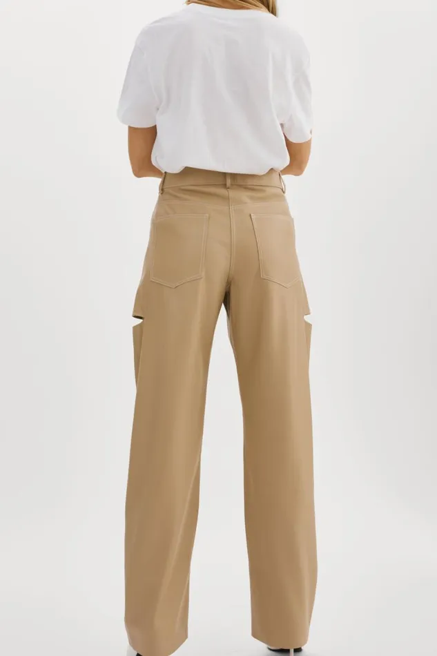 Women FALEEN Faux Leather Loose Pants Wheat LAMARQUE Pants and Shorts Women FALEEN Faux Leather Loose Pants Wheat LAMARQUE Pants and Shorts