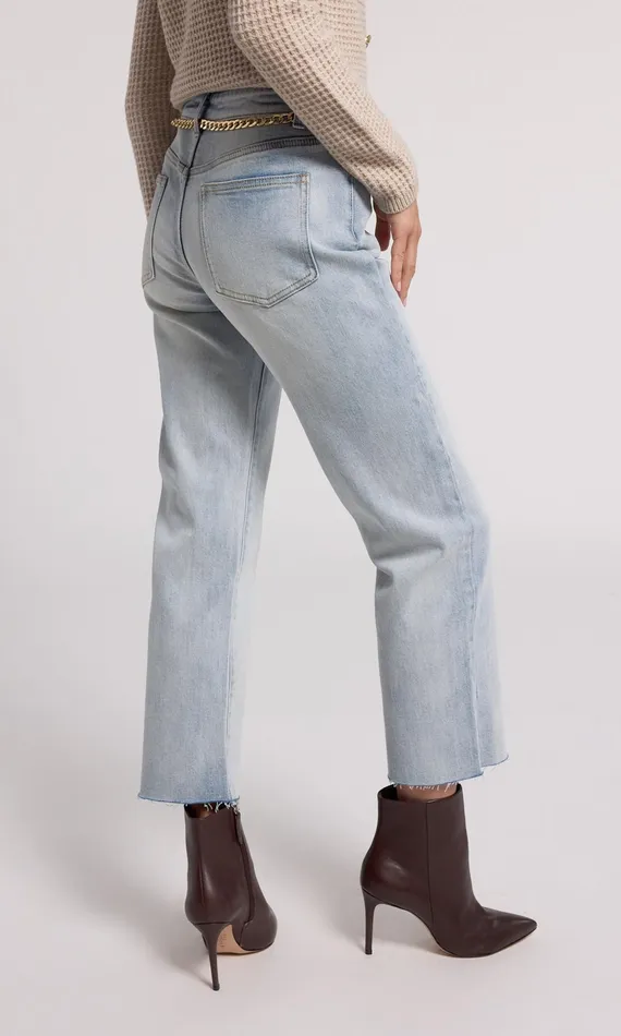Women Generation Love Clothing Pants Jordy Chain Belted Jeans Ice Blue