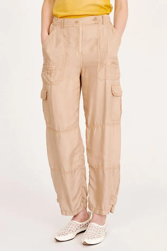 Women Khaki Wilshire Pant Raquel Allegra Bottoms