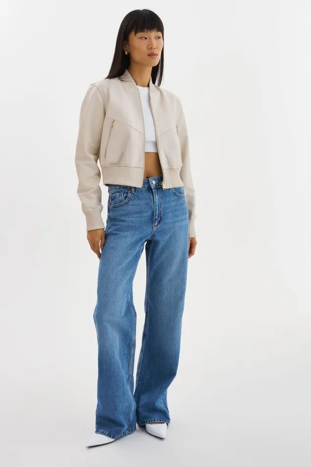 Women KORDELLA Reversible Leather Bomber Jacket Bonegold LAMARQUE Bombers Women KORDELLA Reversible Leather Bomber Jacket Bonegold LAMARQUE Bombers