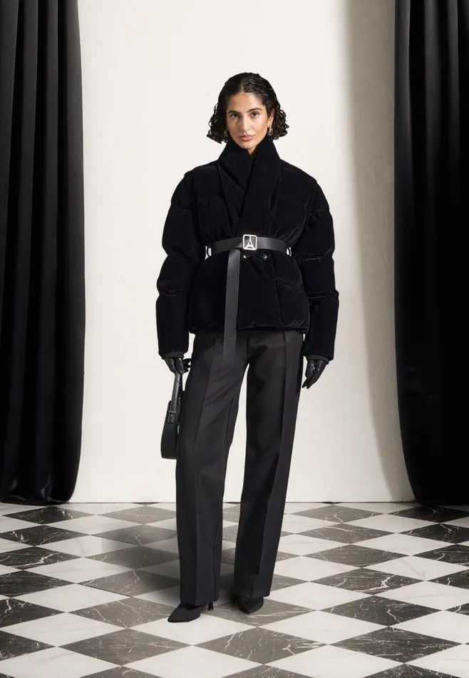 Women Manire De Voir Velvet Wrap Belted Puffer Jacket Black
