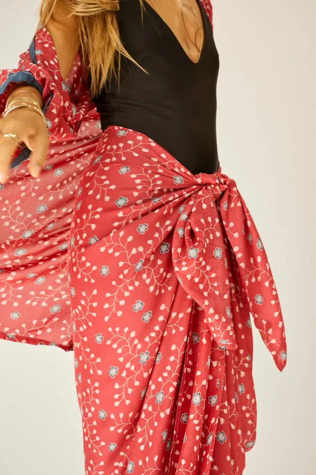 Women Natalie Martin CoverUps Sarong Pinwheel Barn Red Women Natalie Martin CoverUps Sarong Pinwheel Barn Red