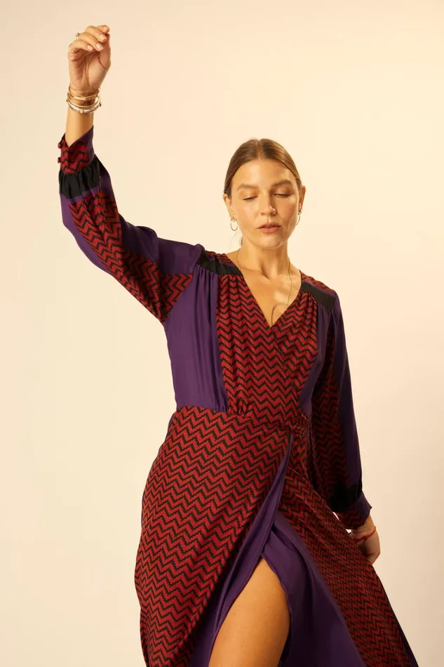 Women Natalie Martin Dresses Kate Long Sleeve Maxi Block Zigzag Aubergine