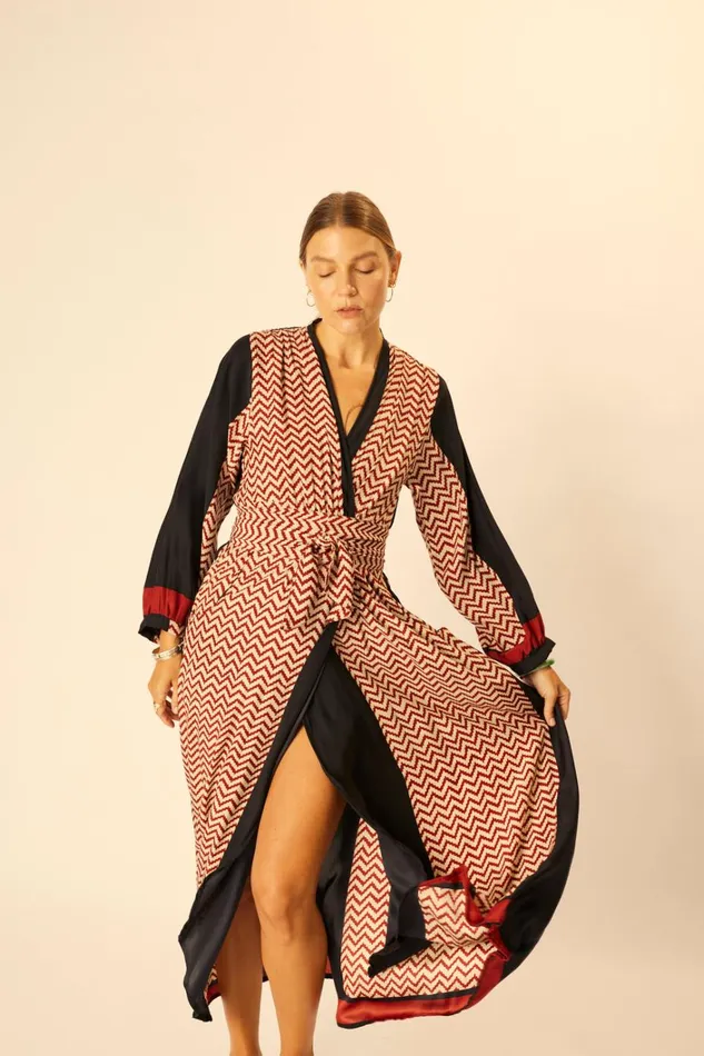 Women Natalie Martin Dresses Nico LS Maxi With Sash Block Zigzag Noire