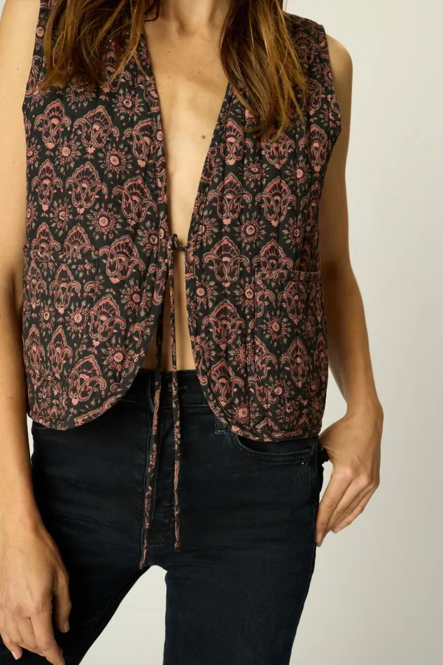 Women Natalie Martin Jackets and Vests Felicity Vest Fleurdelis Black Women Natalie Martin Jackets and Vests Felicity Vest Fleurdelis Black