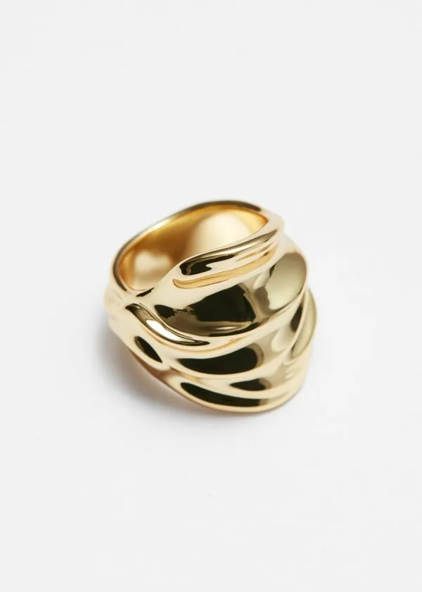 Women Rings and Other Stories Wavy Sculptural Ring Gold
