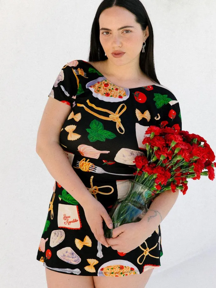 Women Rowan Tee Buon Appetito Black Lisa Says Gah Tops