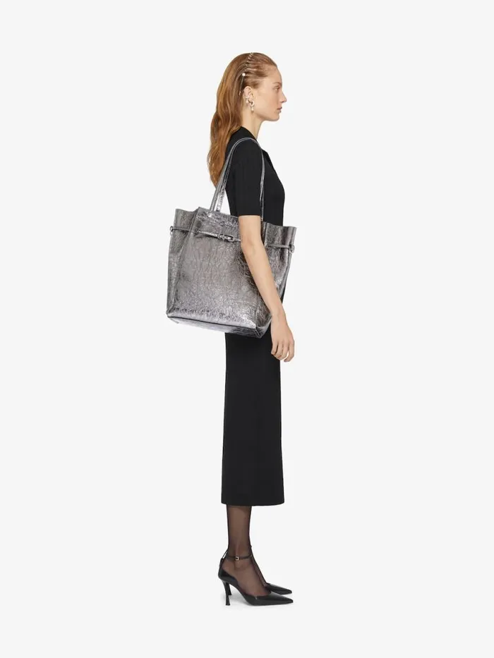 Women Shoulder Bags Givenchy Medium Voyou Tote Bag In Laminated Leather Silvery Grey Women Shoulder Bags Givenchy Medium Voyou Tote Bag In Laminated Leather Silvery Grey