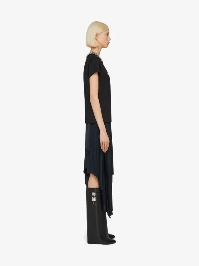 Women TShirts Givenchy GIVENCHY Reverse Slim Fit Tshirt In Cotton Black