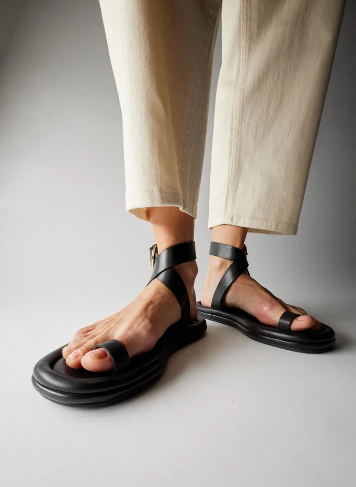 Women Tibi Flats Dwayne Sandal