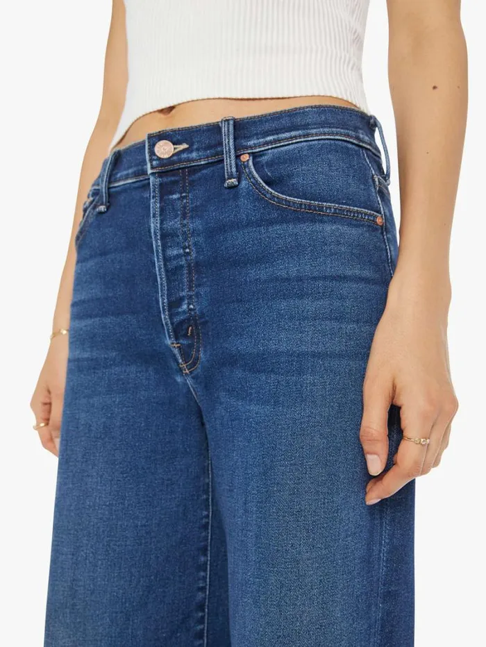 Women Wide Leg Mother Denim The Ditcher Roller Sneak Wash Yakkity Yak